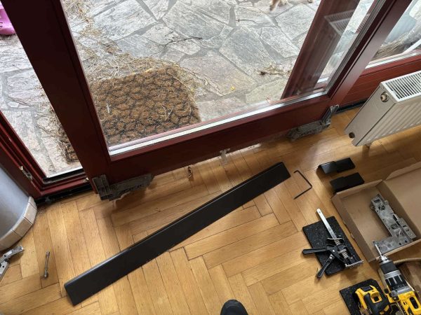 erkélyajtó javítás Budapesten GU Ablakszerviz